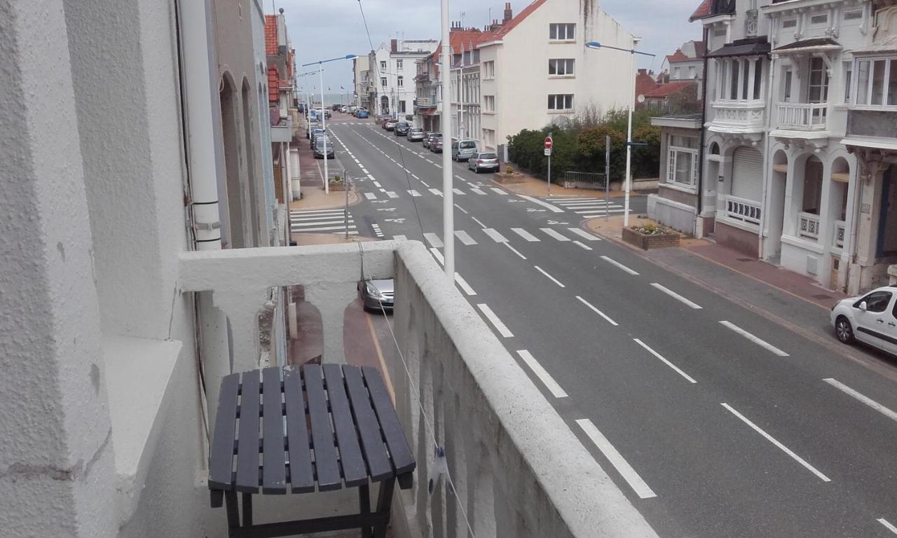 Beau T2 A 200 M Plage Proche Commerces Et Restaurants Apartment Bray-Dunes Luaran gambar